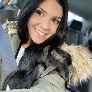 Meet your Posher, Rachel